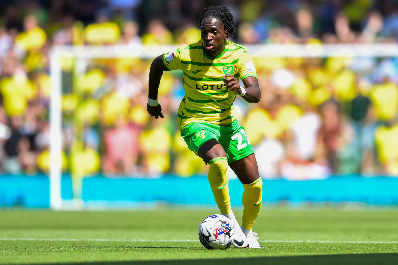 Jonathan Rowe in action for Norwich City, as Leeds United targets the winger in a crucial transfer move.