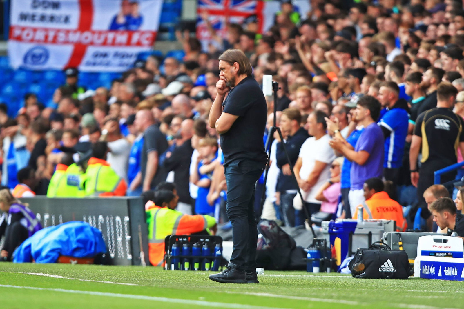 Leeds United manager Daniel Farke during a match, reflecting on the club's missed opportunity to sign Jesurun Rak-Sakyi