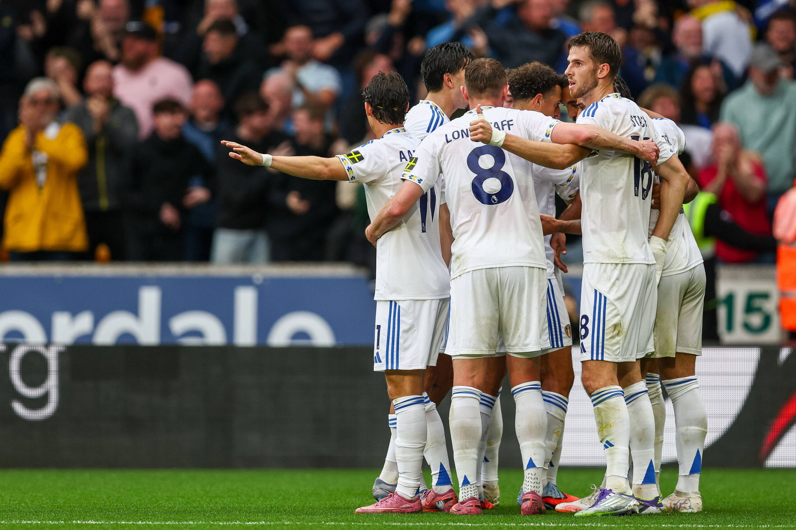 Leeds United midfielder