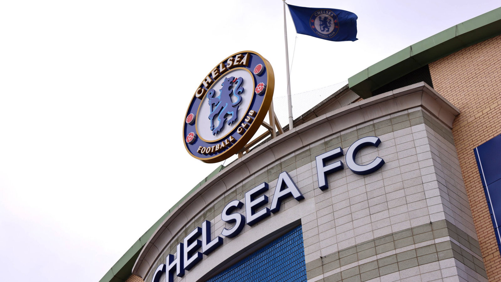 Leeds handed boost ahead of Chelsea game with Blues set to miss four players